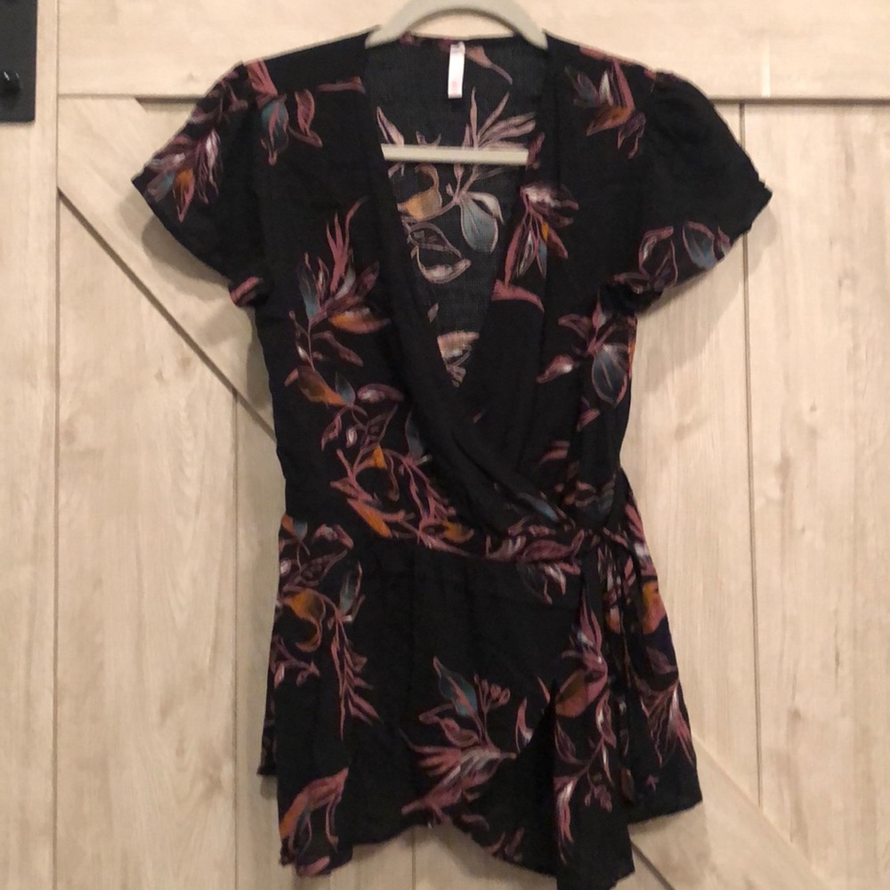 Black, Mauve, & Teal floral wrap shirt